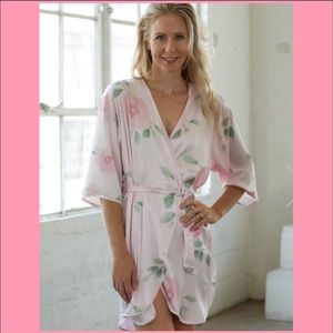 Sincerely sofi floral kimono robe